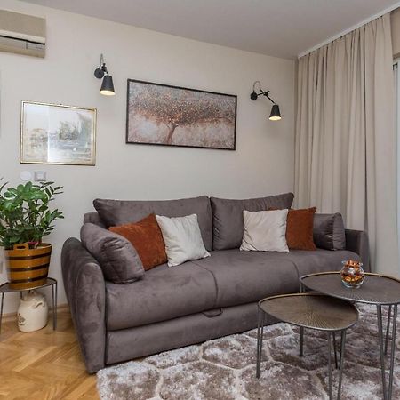 Chic Apartment Zoja Near Beach With Free Parking ماكارسكا المظهر الخارجي الصورة