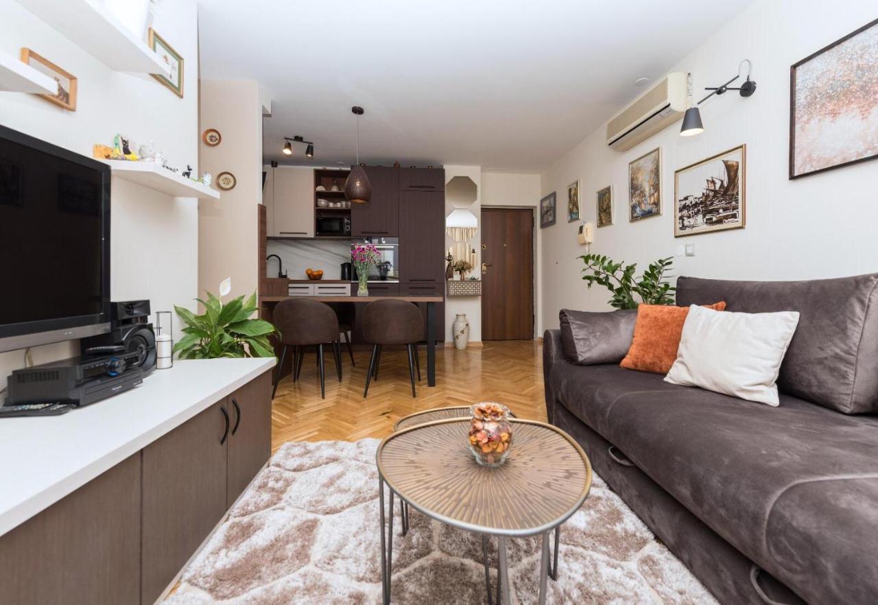 Chic Apartment Zoja Near Beach With Free Parking ماكارسكا المظهر الخارجي الصورة