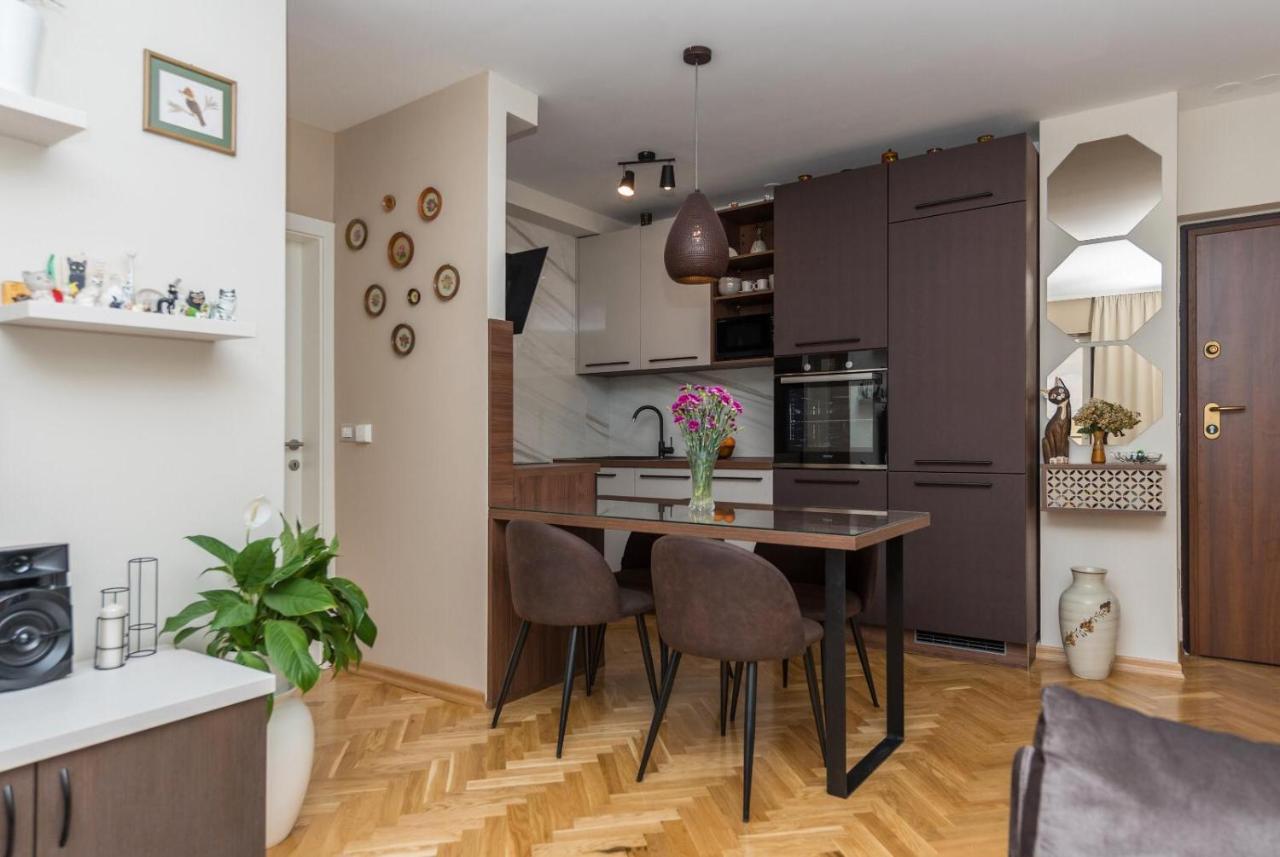 Chic Apartment Zoja Near Beach With Free Parking ماكارسكا المظهر الخارجي الصورة