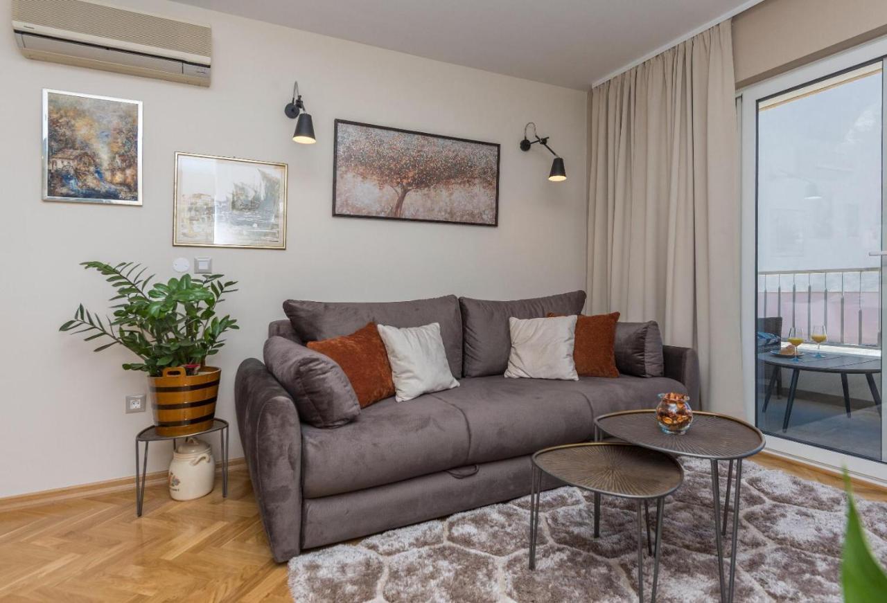 Chic Apartment Zoja Near Beach With Free Parking ماكارسكا المظهر الخارجي الصورة